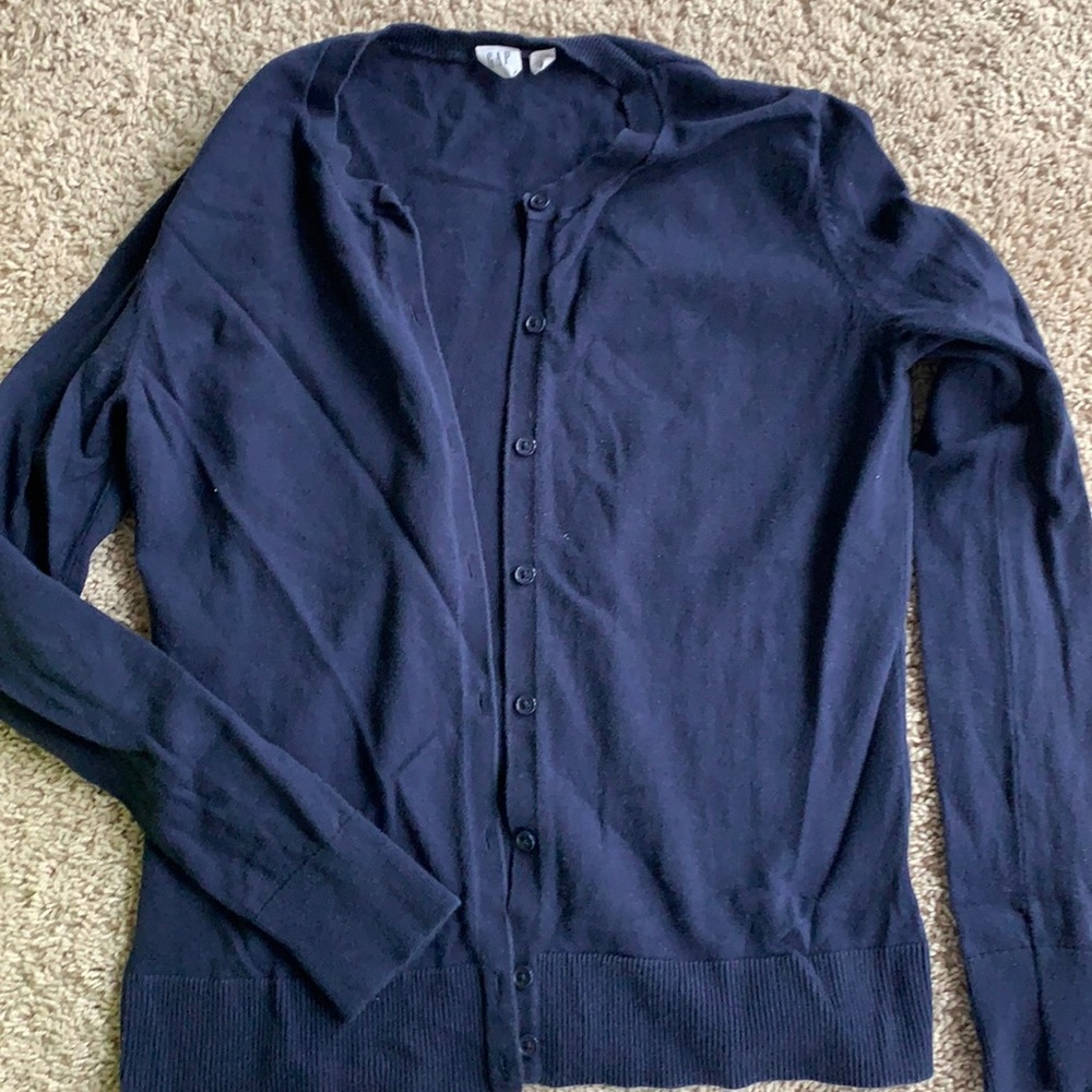 Women’s gap sweater